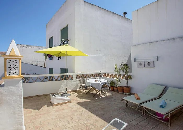 Casa Milita Tavira